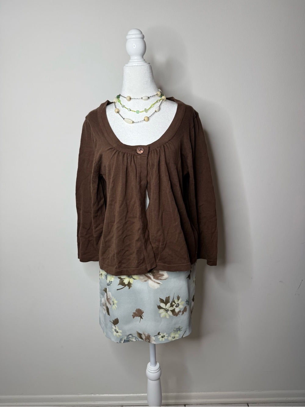 Brown Women's Scoop Neck Cardigan Sweater